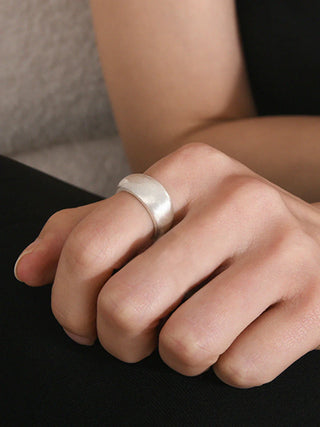 Tahoe Minimalist Oval Brushed Ring